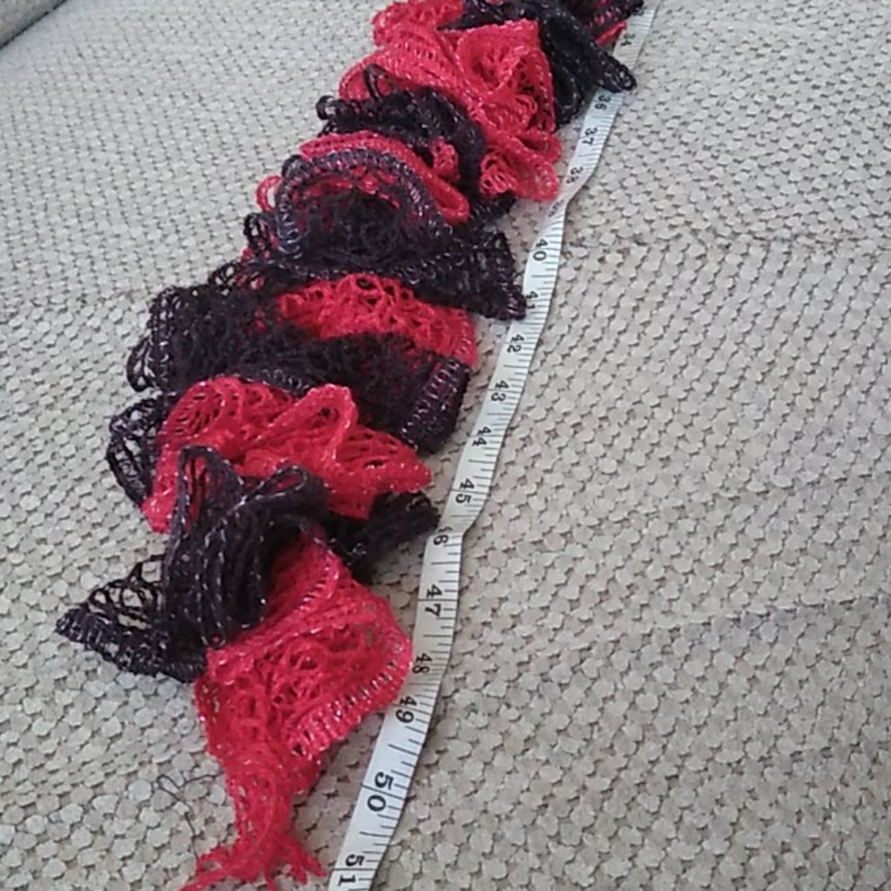 Red and Black ruffle scarf
